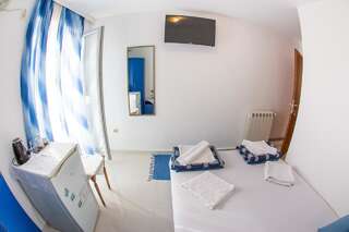 Гостевой дом Guest House Vucicevic Будва Двухместный номер с 1 кроватью и балконом-3