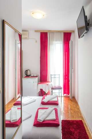 Гостевой дом Guest House Vucicevic Будва Двухместный номер с 1 кроватью-1