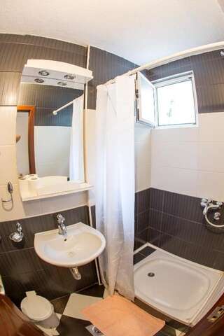 Гостевой дом Guest House Vucicevic Будва Двухместный номер с 1 кроватью-3