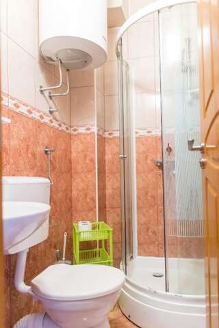 Гостевой дом Guest House Vucicevic Будва Стандартный трехместный номер-студио-5