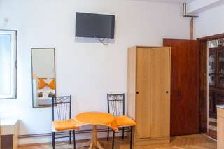 Гостевой дом Guest House Vucicevic Будва Стандартный трехместный номер-студио-8